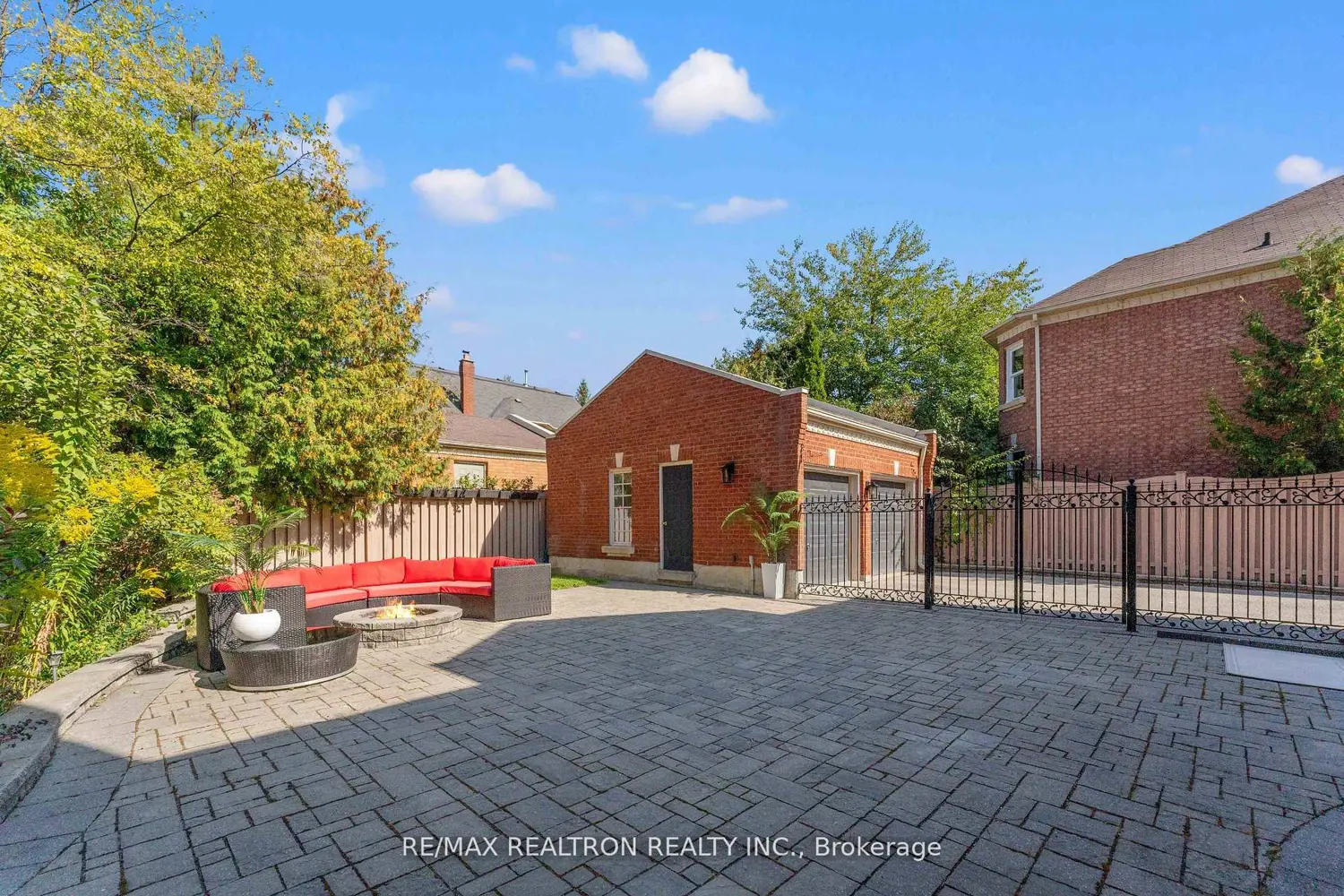 Additional image 19 of 63 Willett Crescent