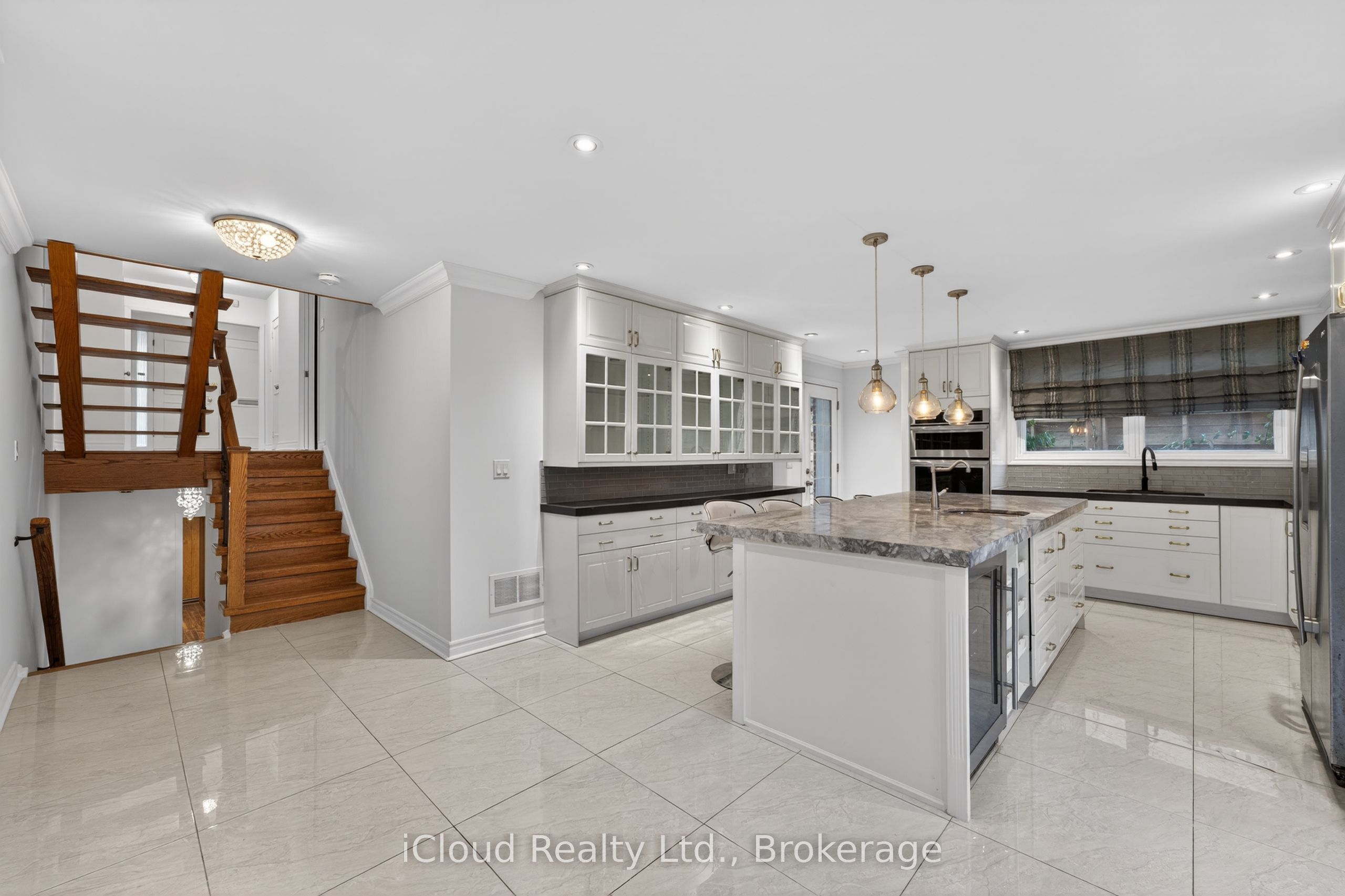 Additional image 6 of 52 Montressor Drive, Toronto, ON, M2P 1Z2