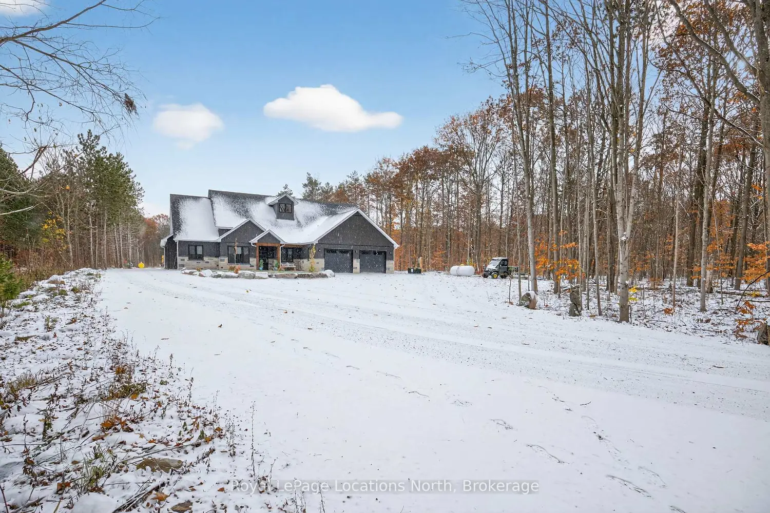 3511 Rainbow Valley Road photo 2