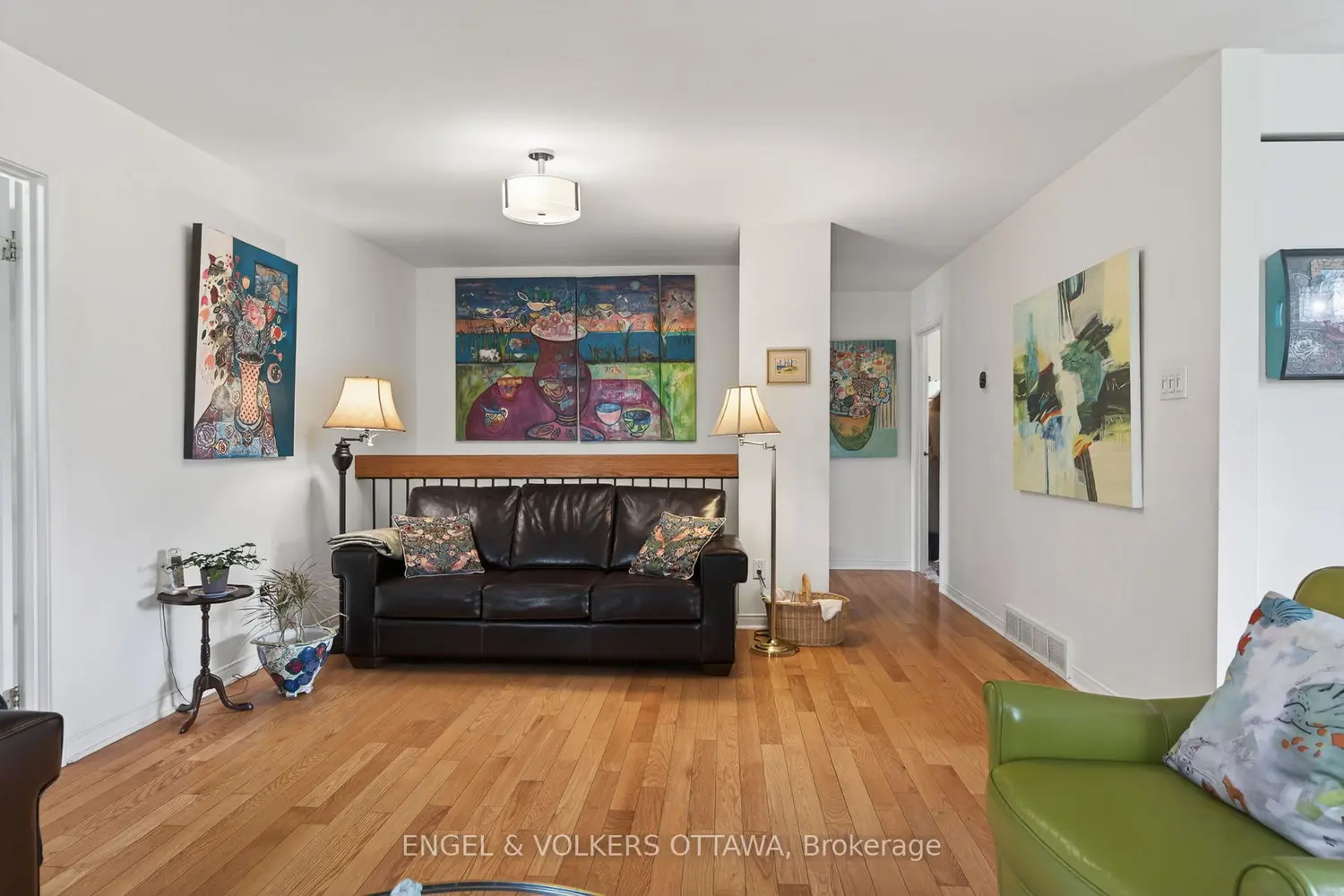 3344 Uplands Drive 77 photo 3