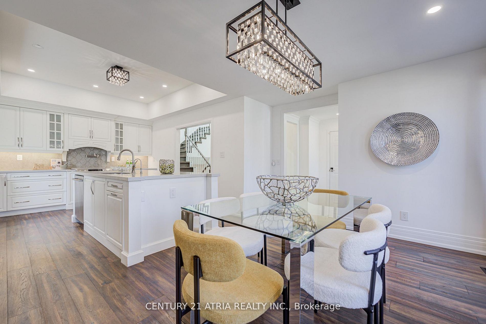Additional image 6 of 27 Denlow Boulevard, Toronto, ON, M3B 1P5