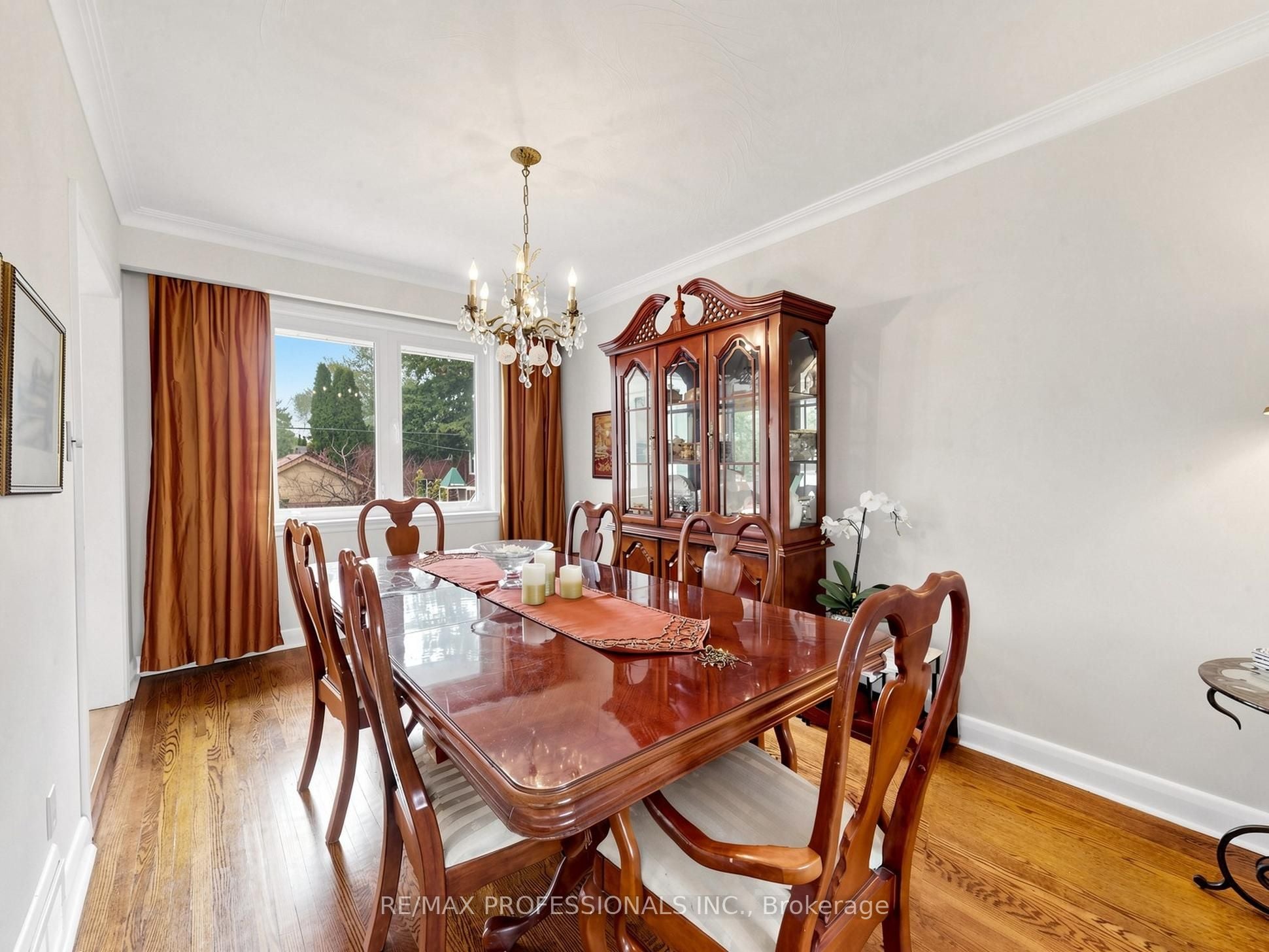Additional image 6 of 24 Breadner Drive, Toronto, ON, M9R 3M4