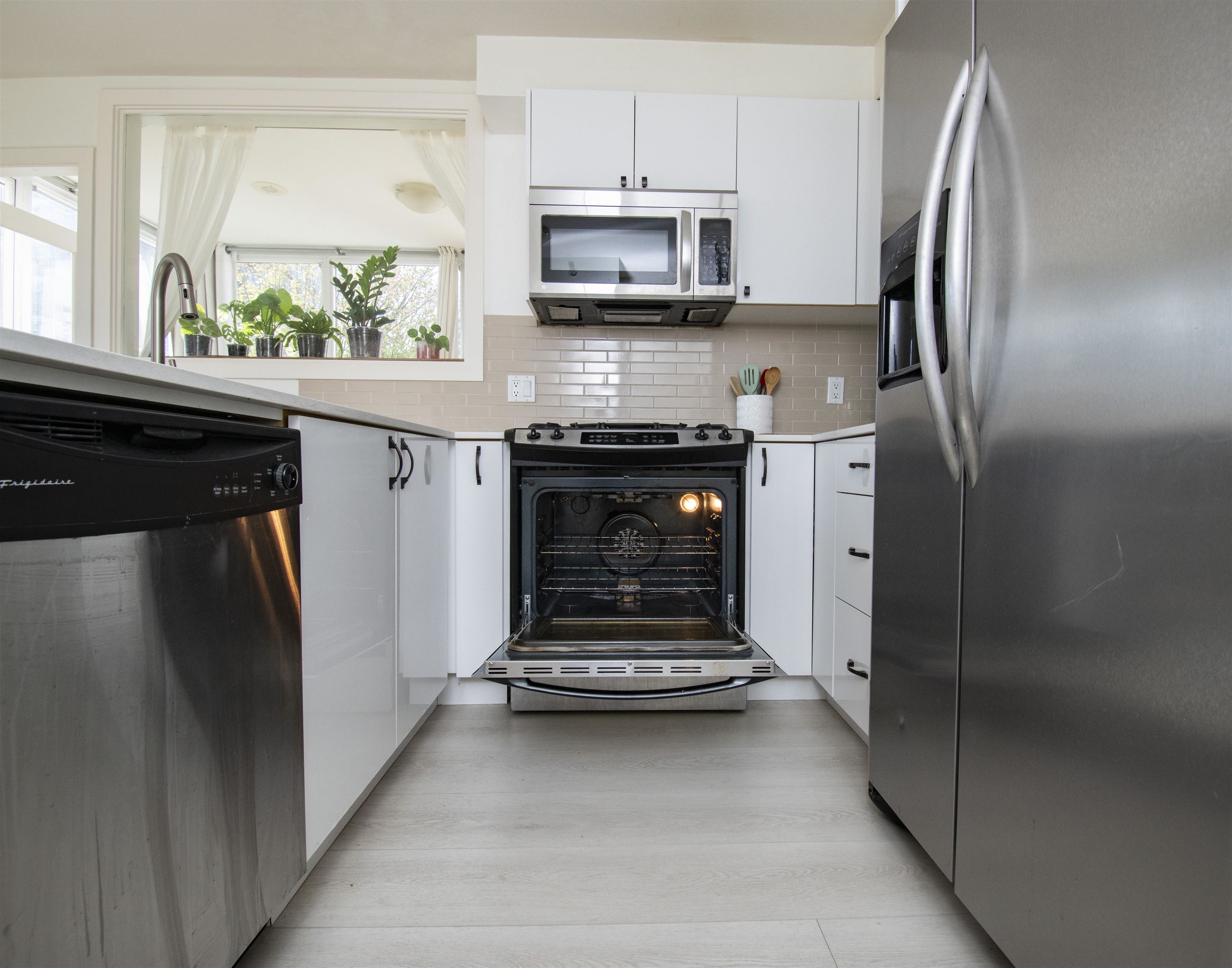 Additional image 4 of 204-2483 Spruce Street, Vancouver, BC, V6H 4J2