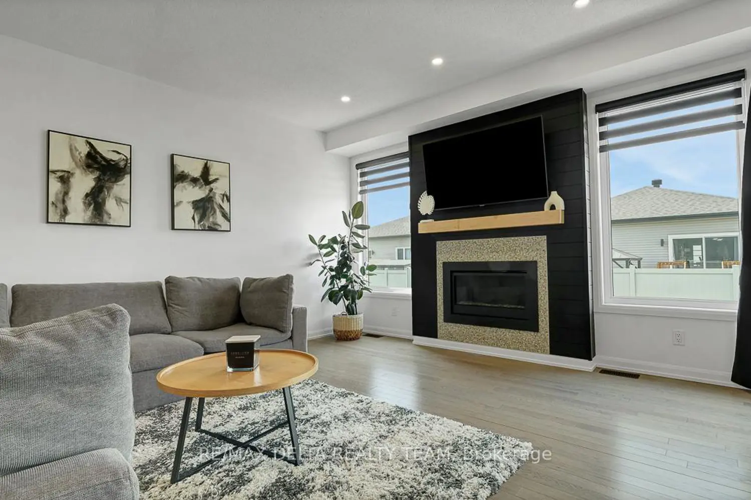 1269 Diamond Street photo 3