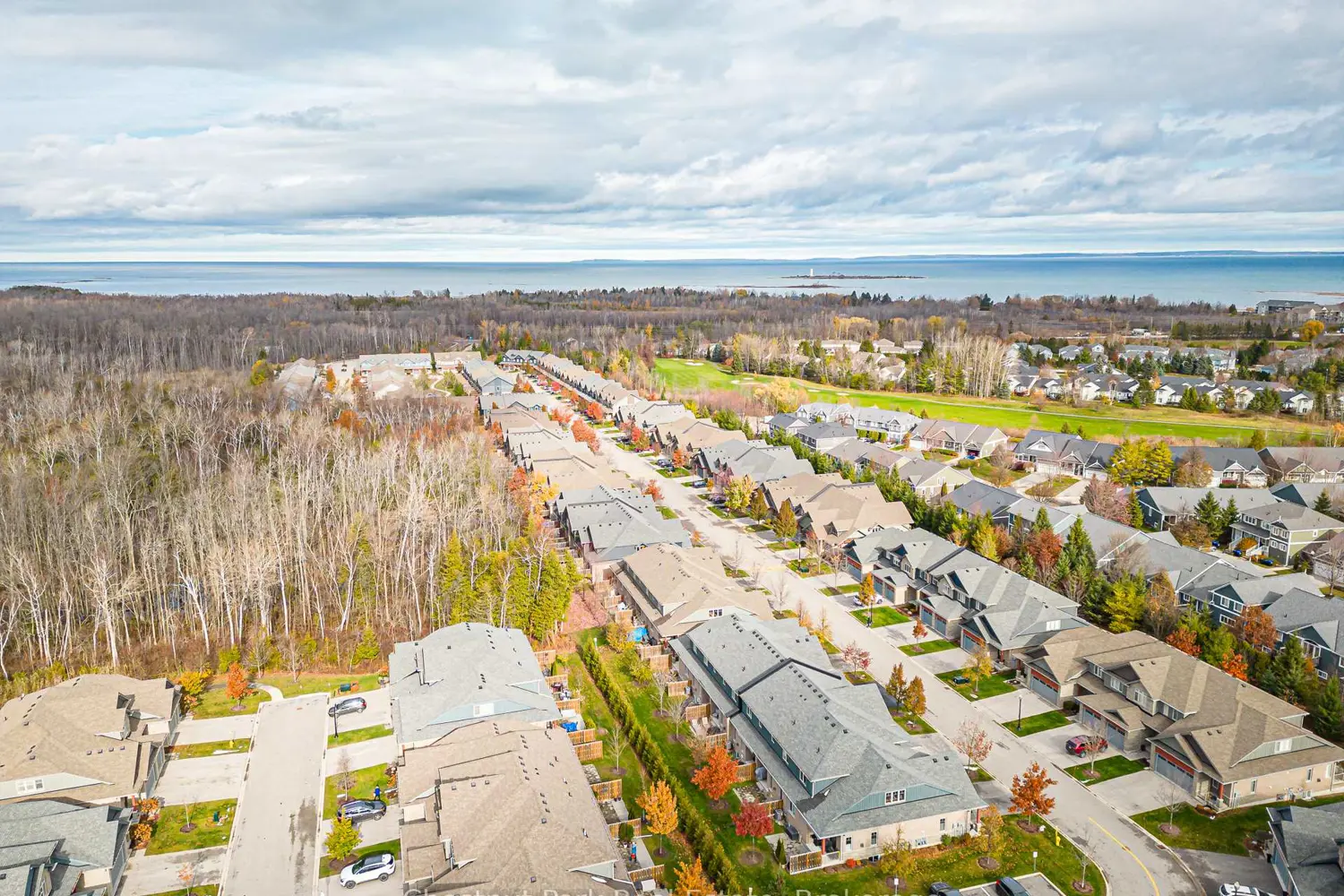 122 Conservation Way photo 2