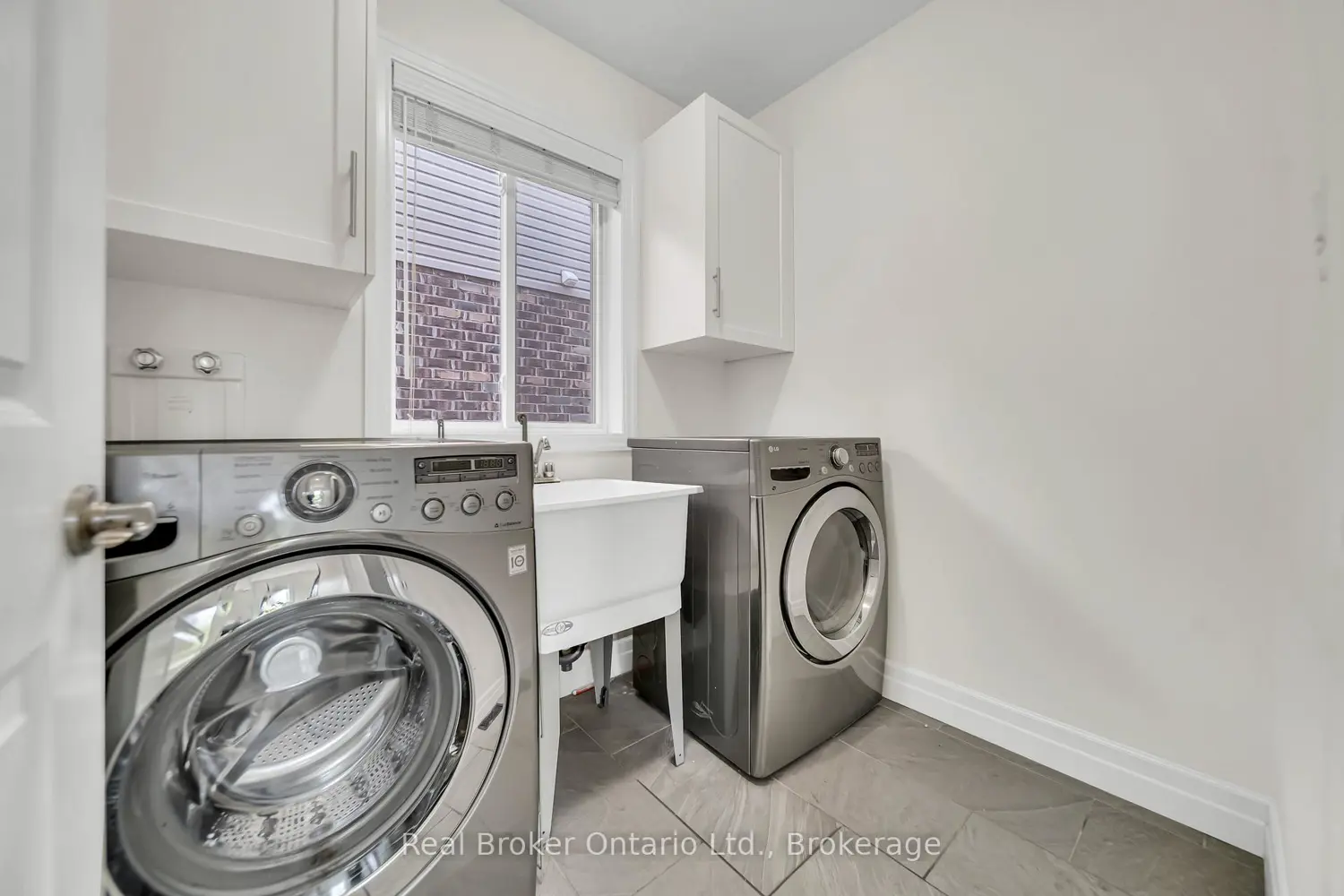 Additional image 11 of 433 Twinleaf Street
