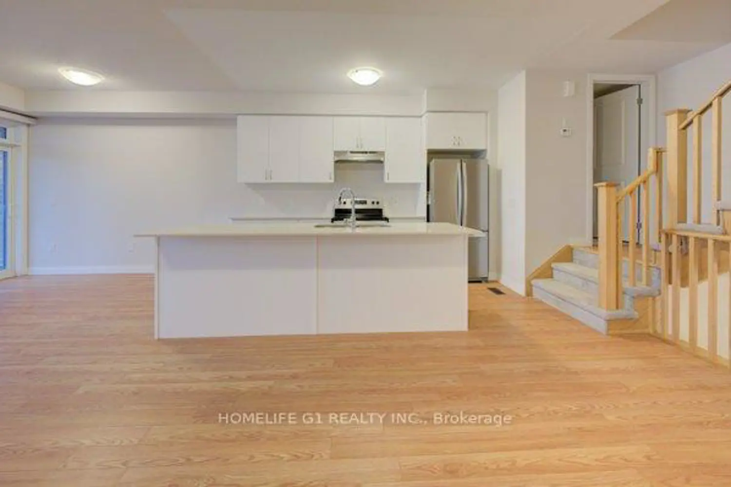 Additional image 12 of 585 Colborne Street 611