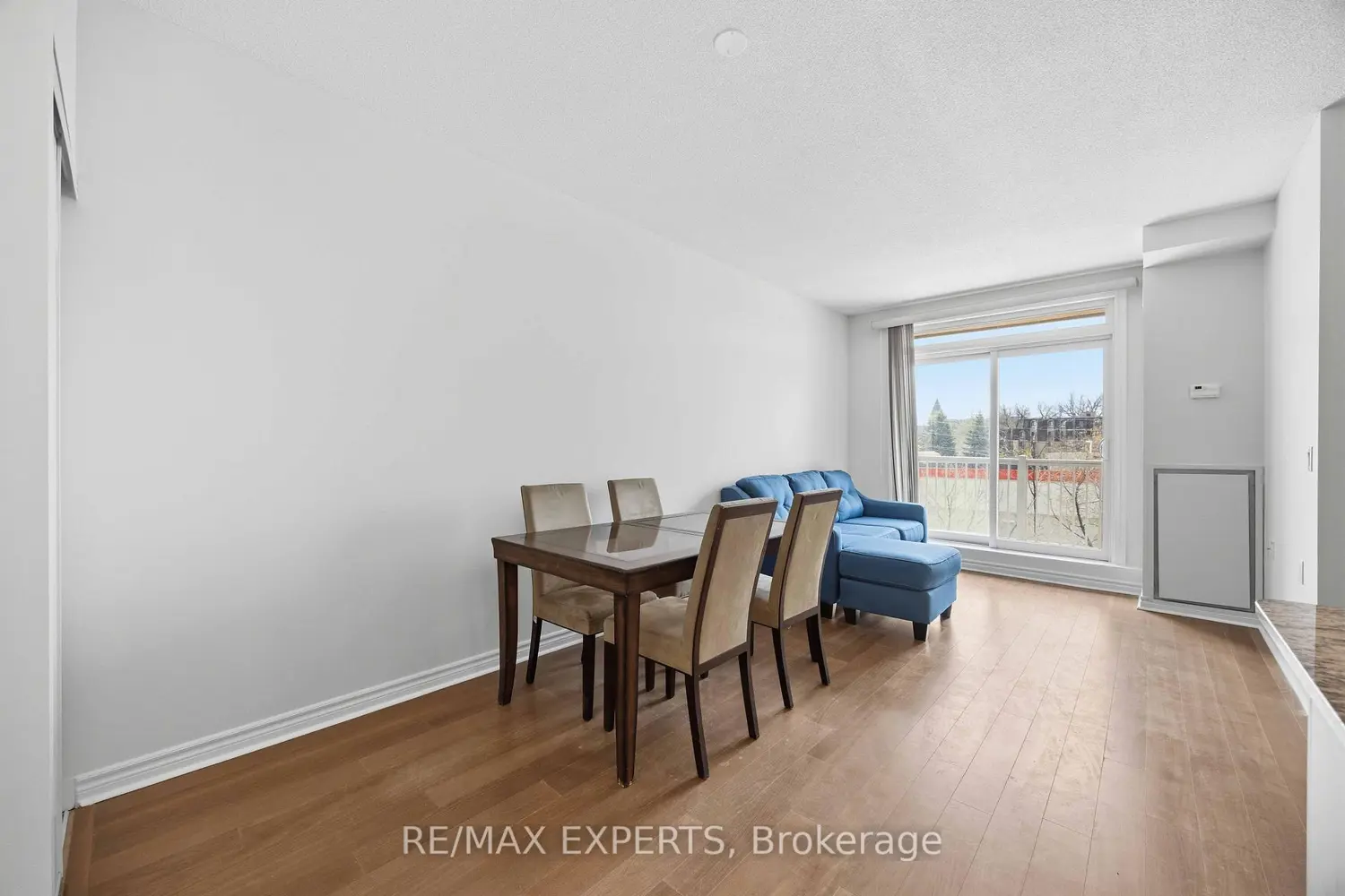Additional image 12 of 15450 Yonge Street 207