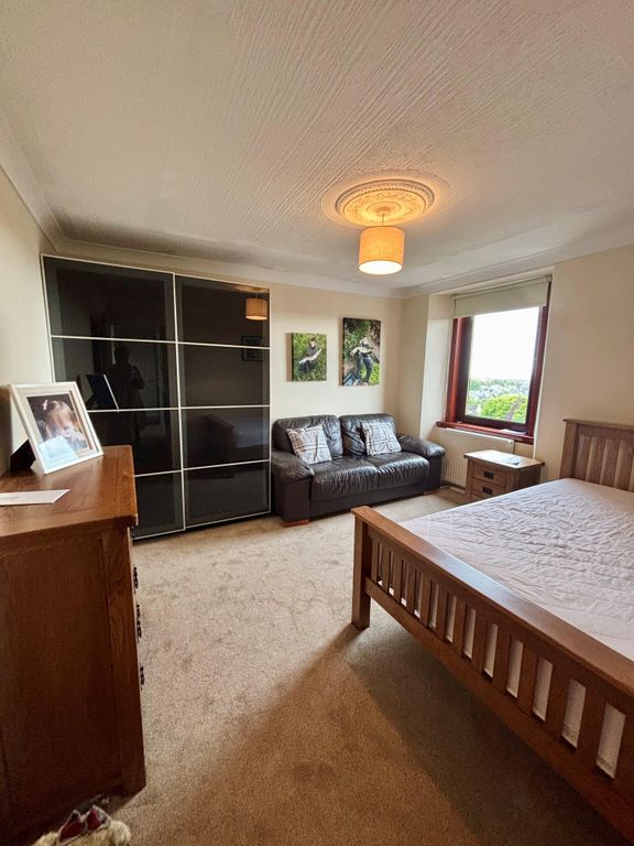Additional image 6 of 3 bed flat to rentRose Street, Dunfermline KY12