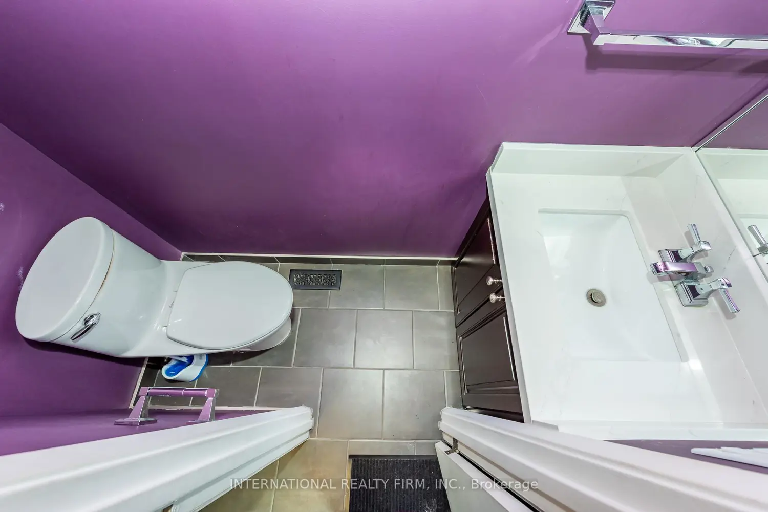 Additional image 10 of 6855 Glen Erin Drive 15