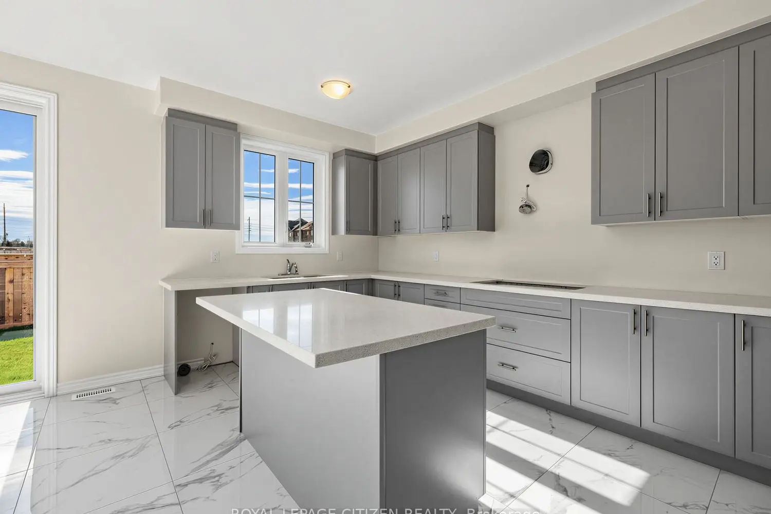 Additional image 6 of 2 Lawrence D. Pridham Avenue