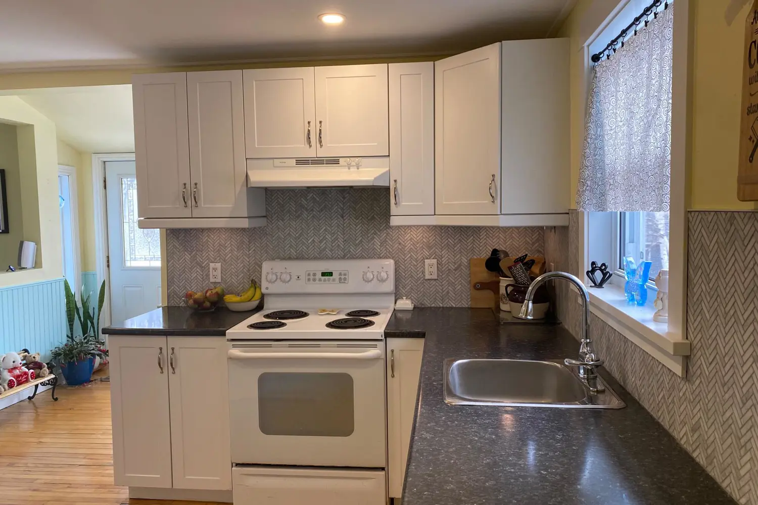 Additional image 11 of 754 Latchford Street