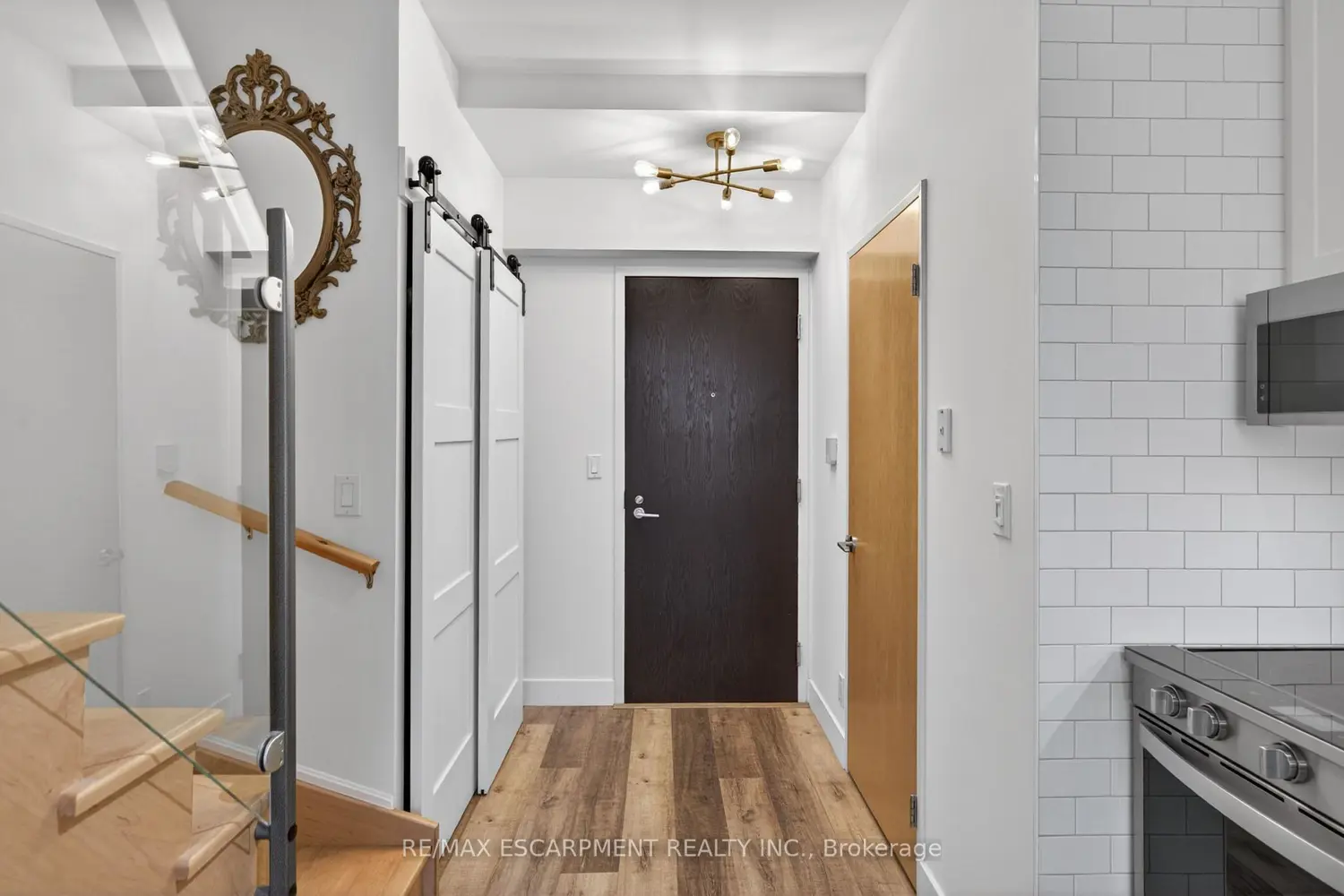 Additional image 9 of 1005 King Street 127