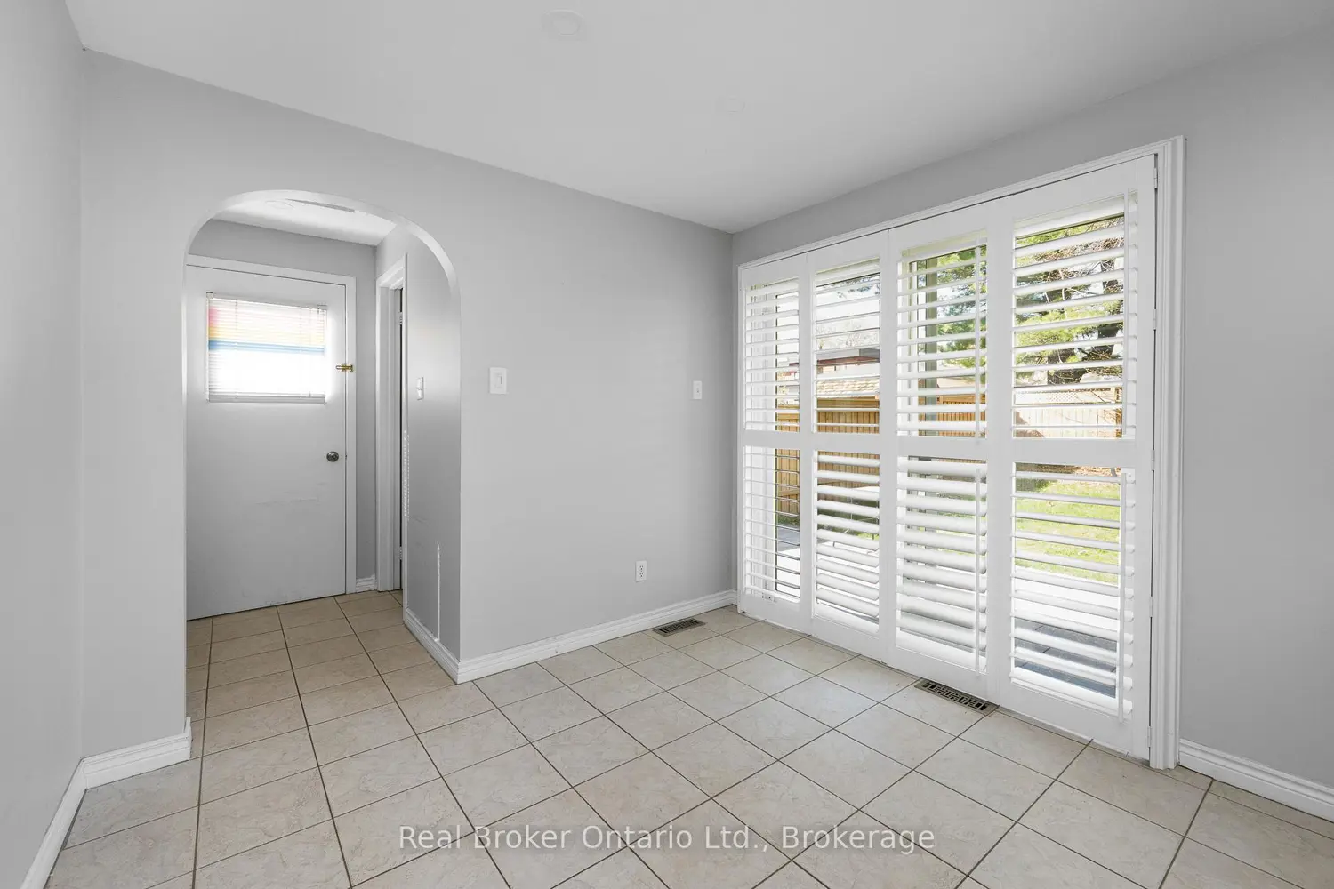 Additional image 15 of 2344 Devon Road