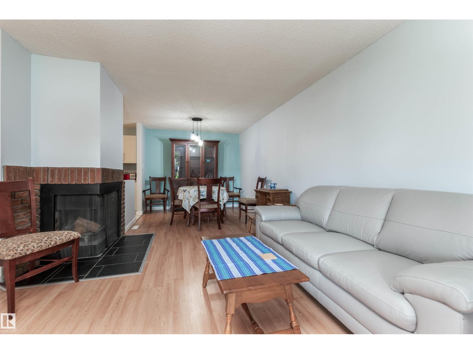 Additional image 4 of 2109 Saddleback Road NW, Edmonton, AB, T6J4T4