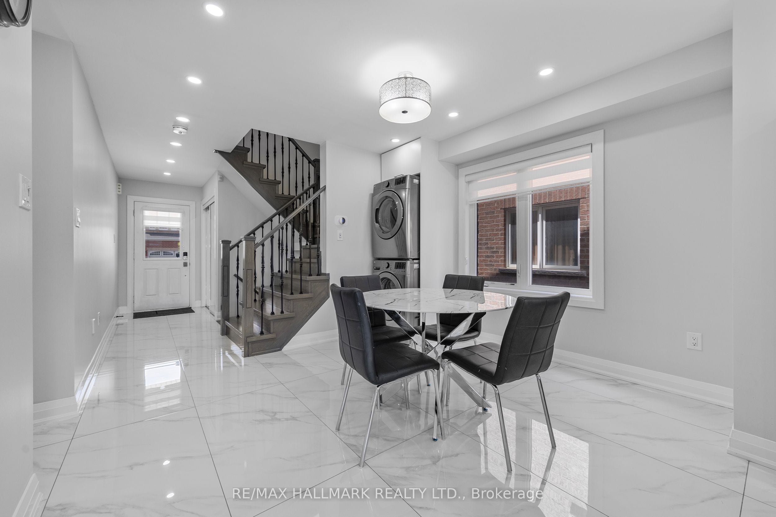 Additional image 6 of 193 Robert Parkinson Drive, Brampton, ON, L7A 0G3