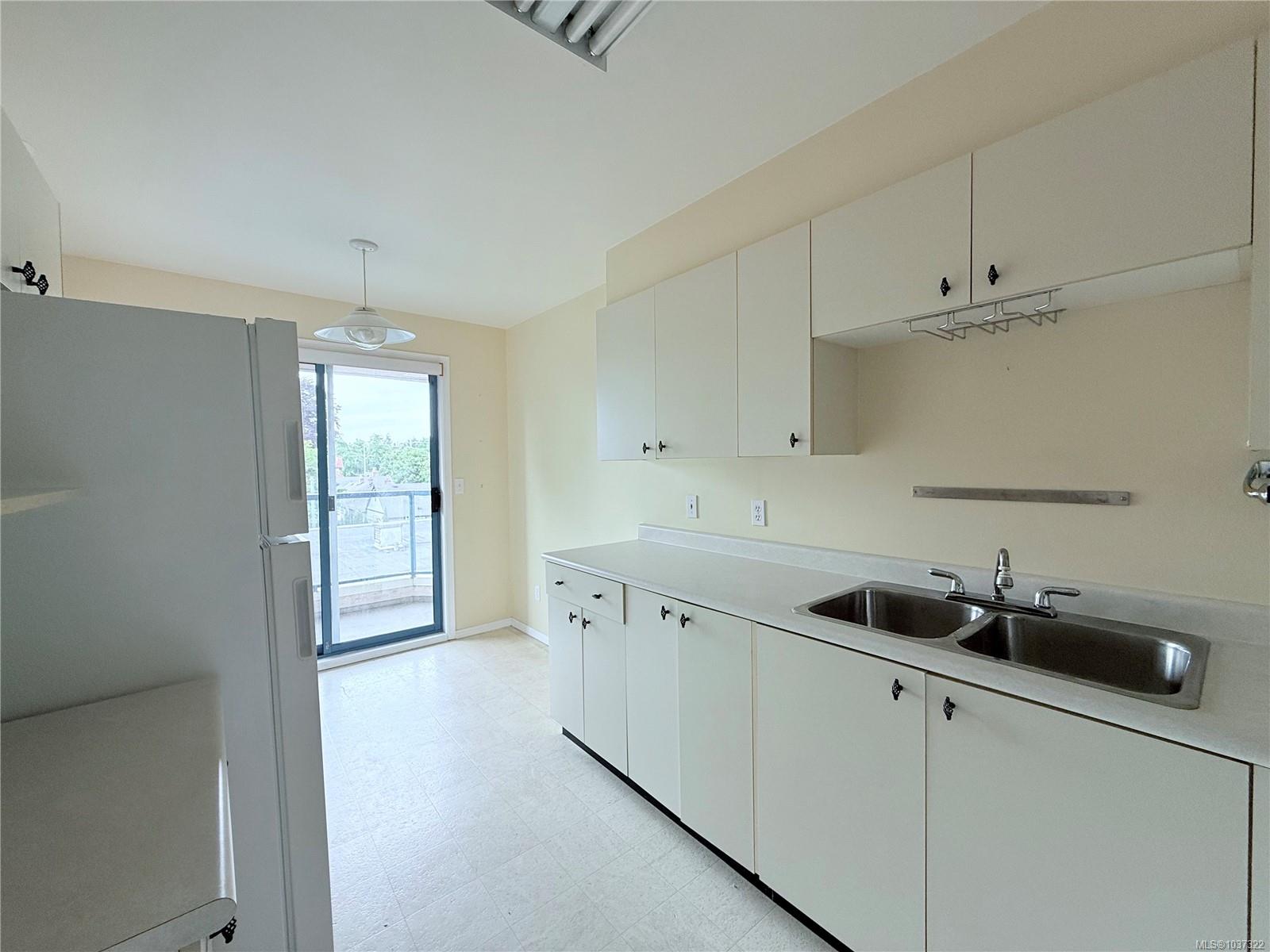 Additional image 6 of 408-1063 Southgate Street, Victoria, BC, V8R 1C8