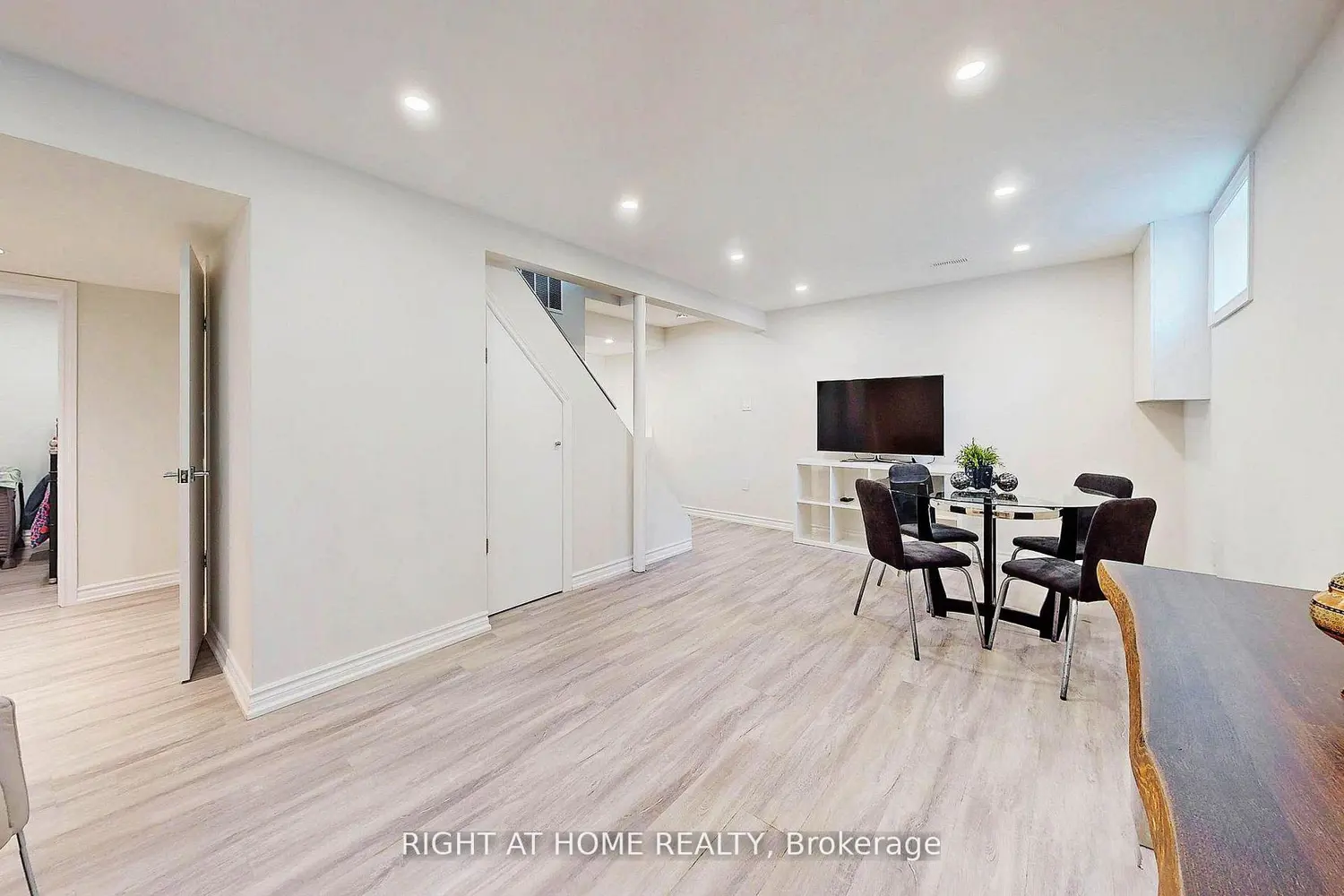 Additional image 18 of 454 Alper Street