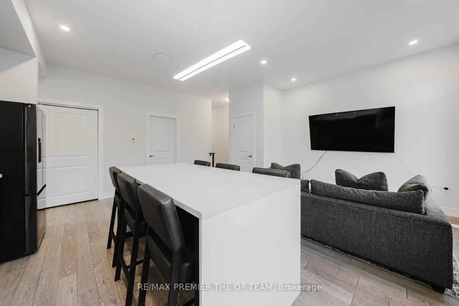 Additional image 11 of 9580 Islington Avenue 139