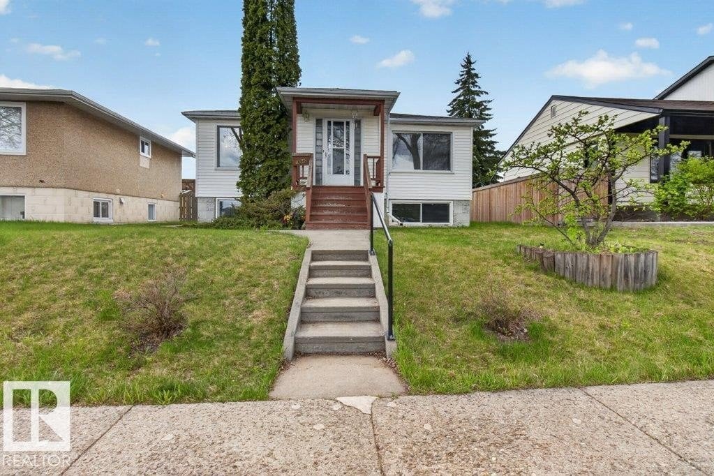 Additional image 7 of 10640 79 Street NW, Edmonton, AB, T6A3H4