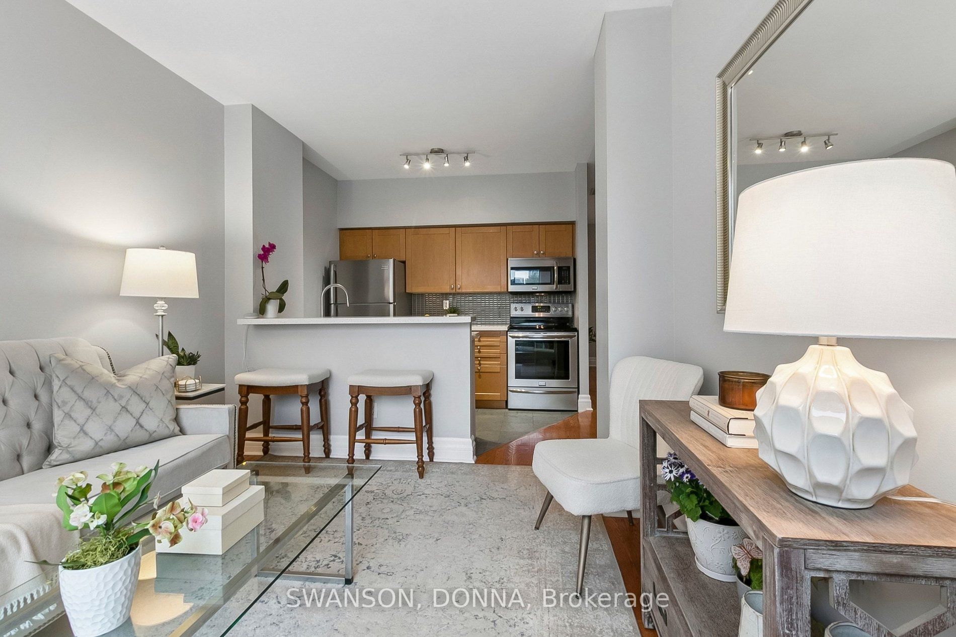 Additional image 2 of 303-111 Merton Street, Toronto, ON, M4S 3A7