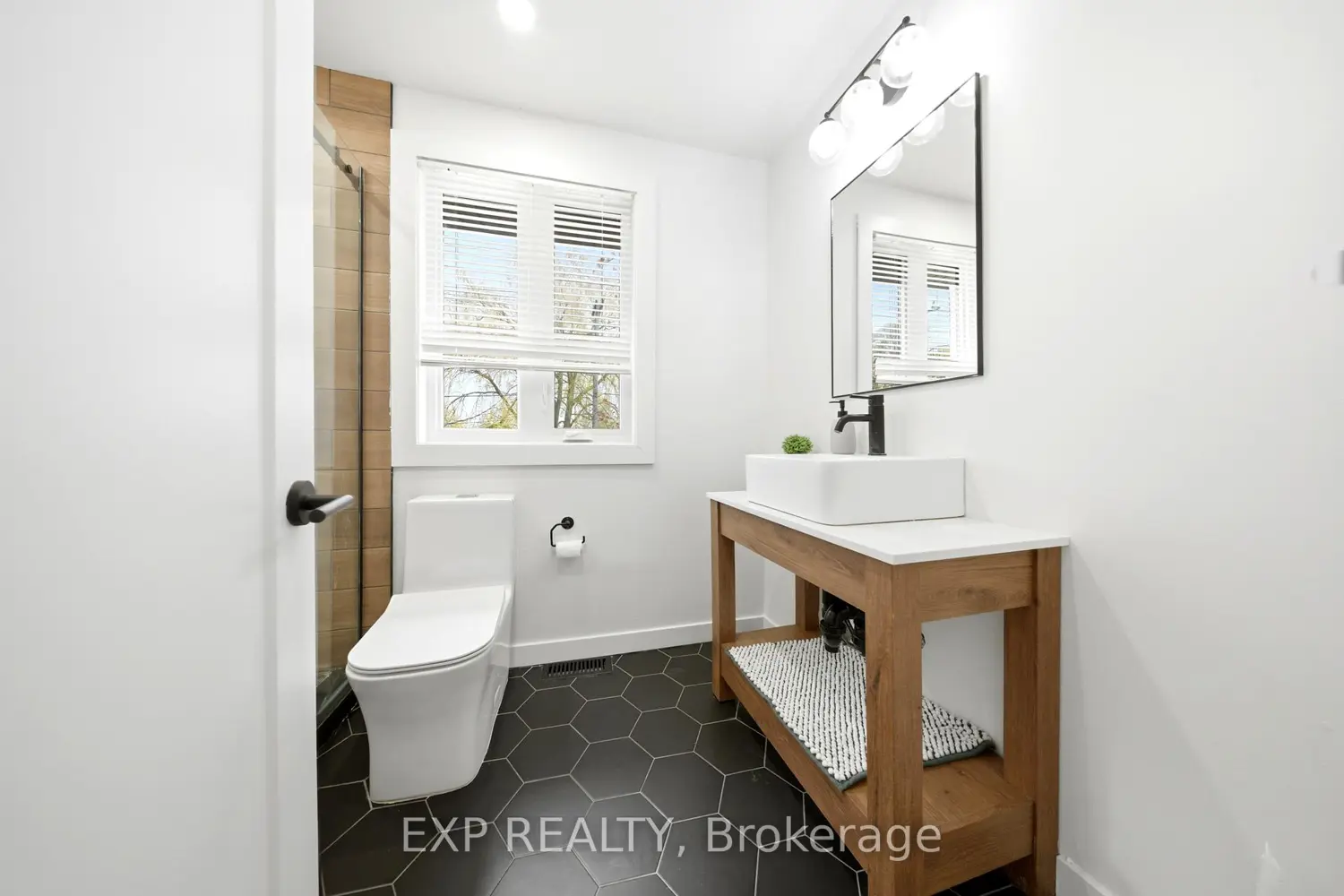 Additional image 18 of 200 Madison Avenue