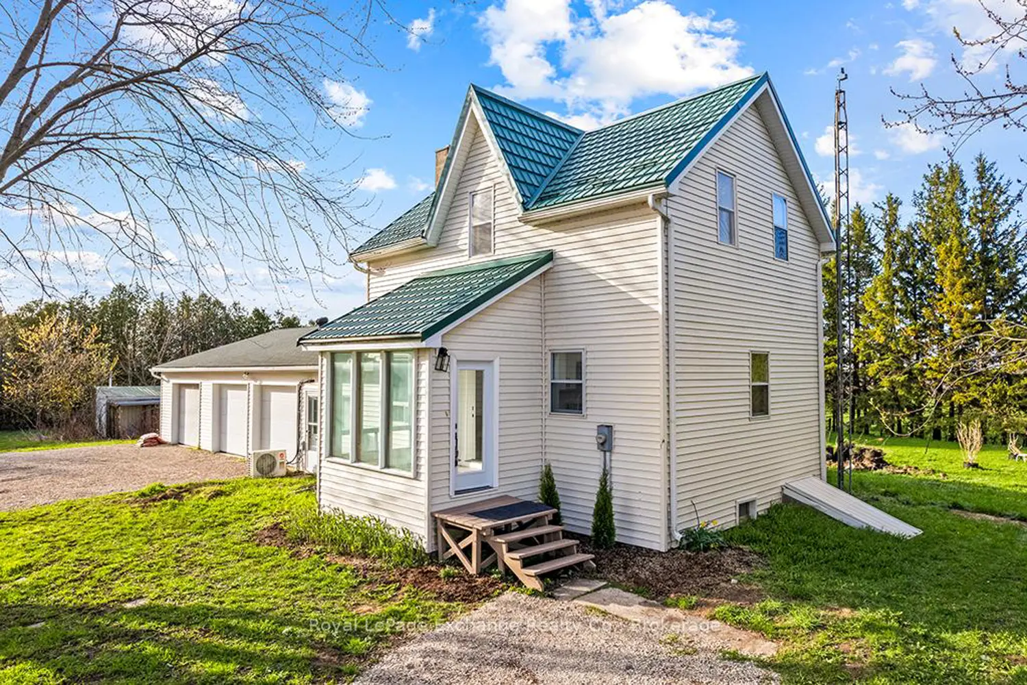 1900 Bruce Road 15