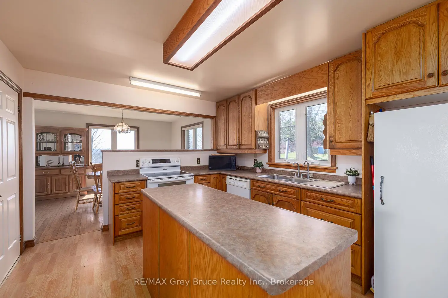 Additional image 16 of 138558 Grey Road 112 N