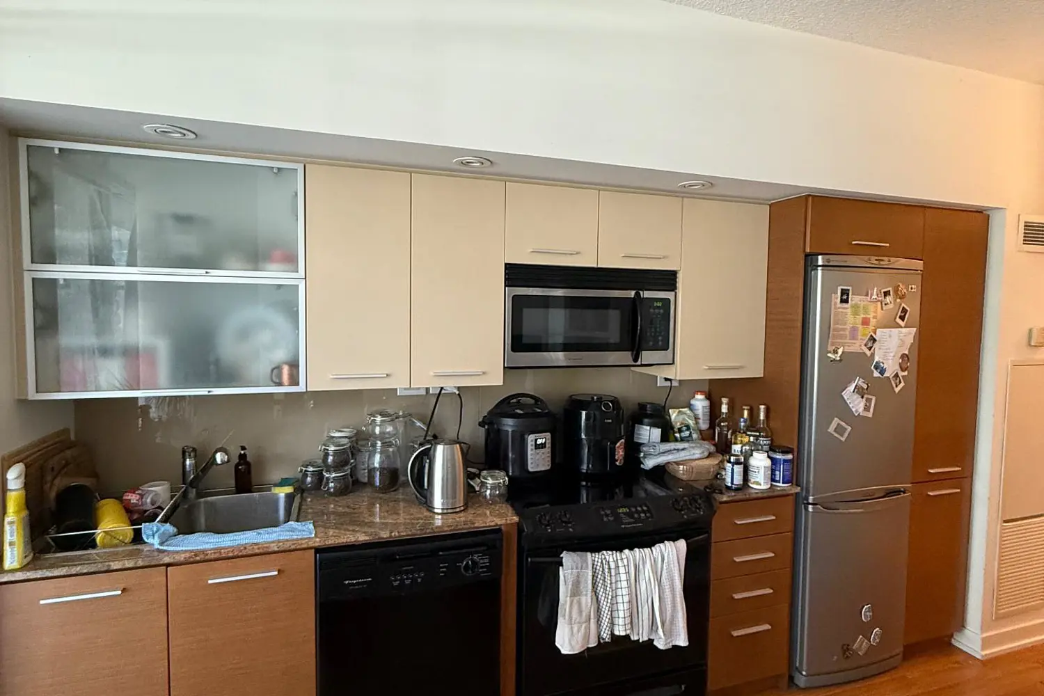 Additional image 6 of 8 Telegram Mews 335