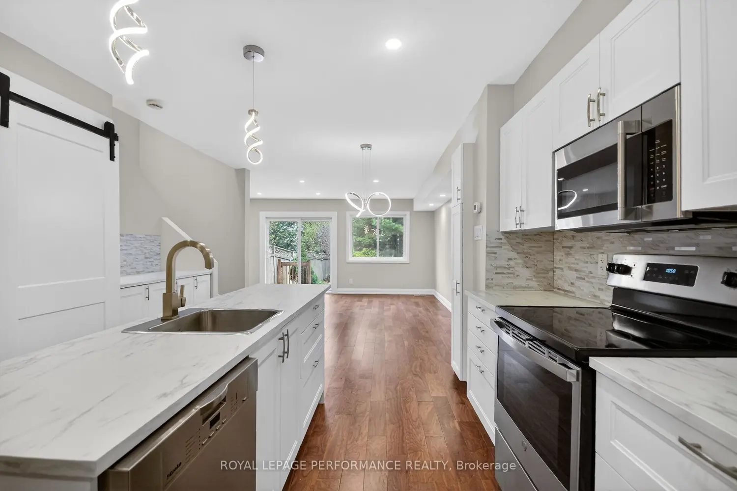 Additional image 6 of 34 Dignard Street