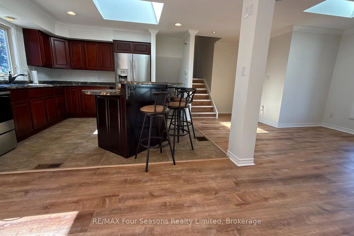 Additional image 4 of 599 Thede Drive