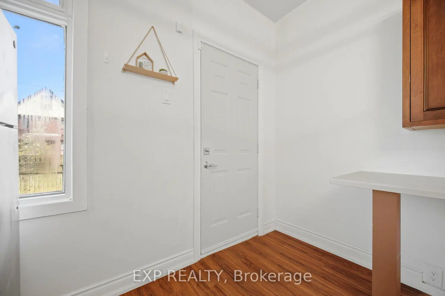 Additional image 11 of 38 Madison Avenue