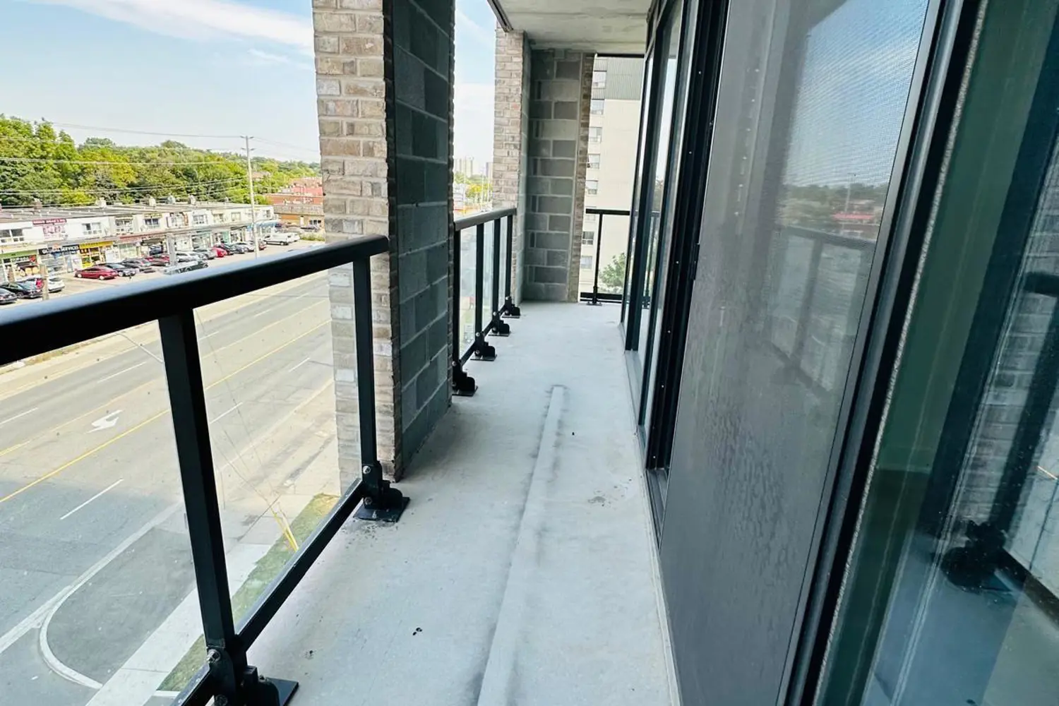 Additional image 19 of 86 Dundas Street 409