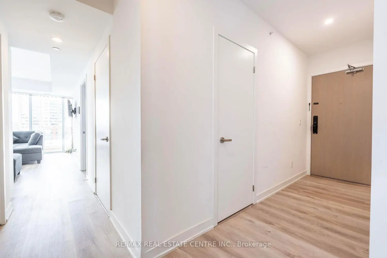 Additional image 6 of 370 Martha Street 502