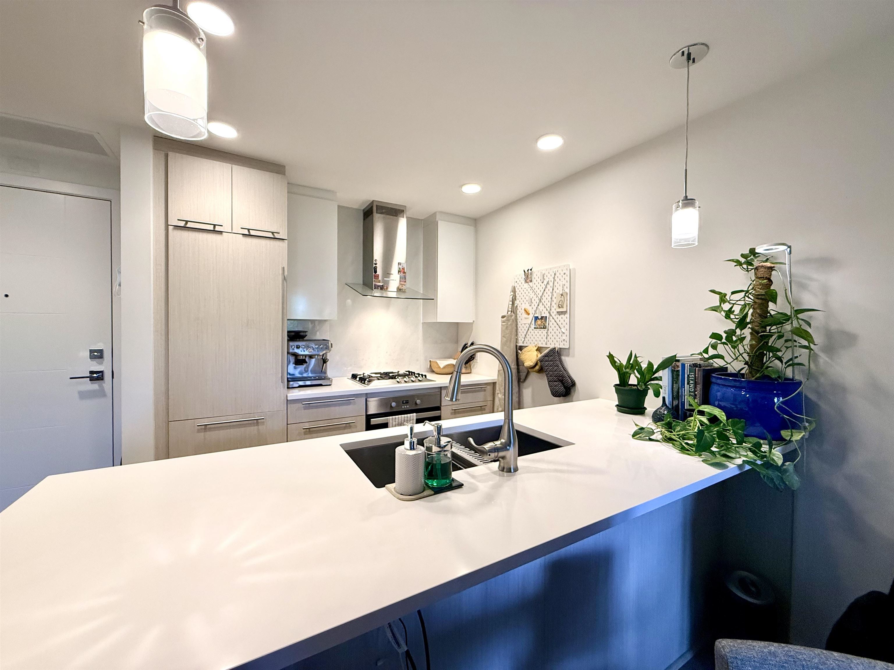 Additional image 5 of 305-5033 Cambie Street, Vancouver, BC, V5Z 0H6