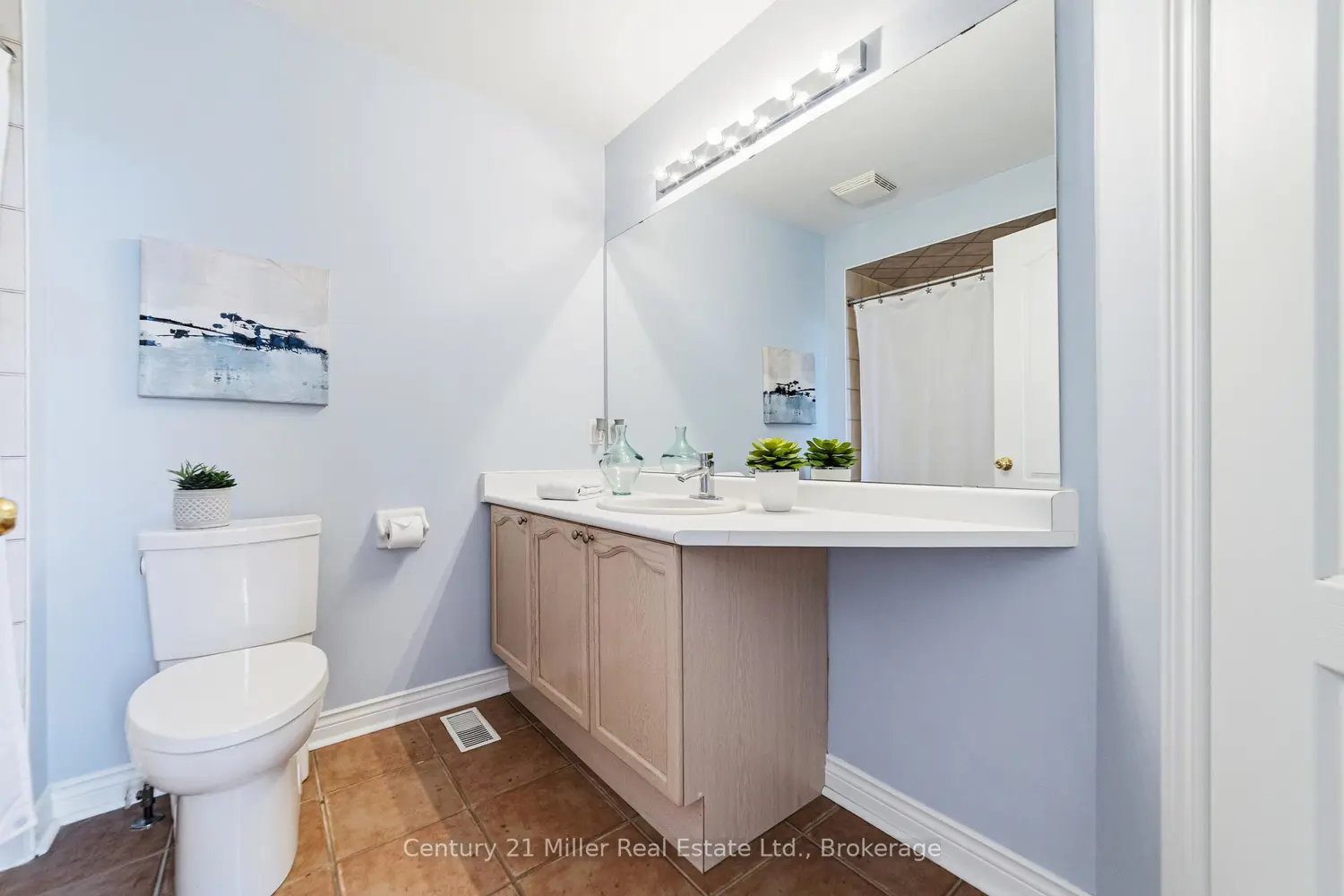 Additional image 15 of 1576 Bayshire Drive