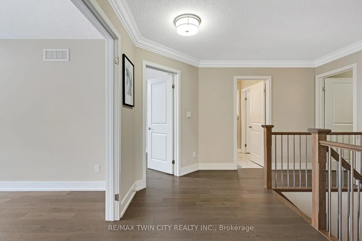 Additional image 8 of 900 Pondcliffe Drive