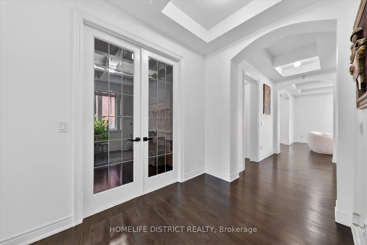 Additional image 3 of 210 Cannes Avenue
