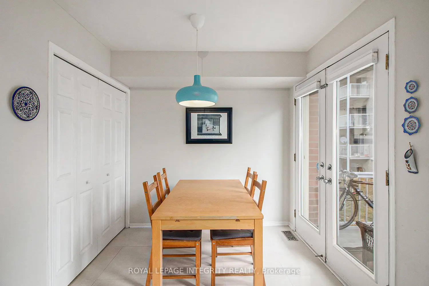 1512 Walkley Road 36 photo 4