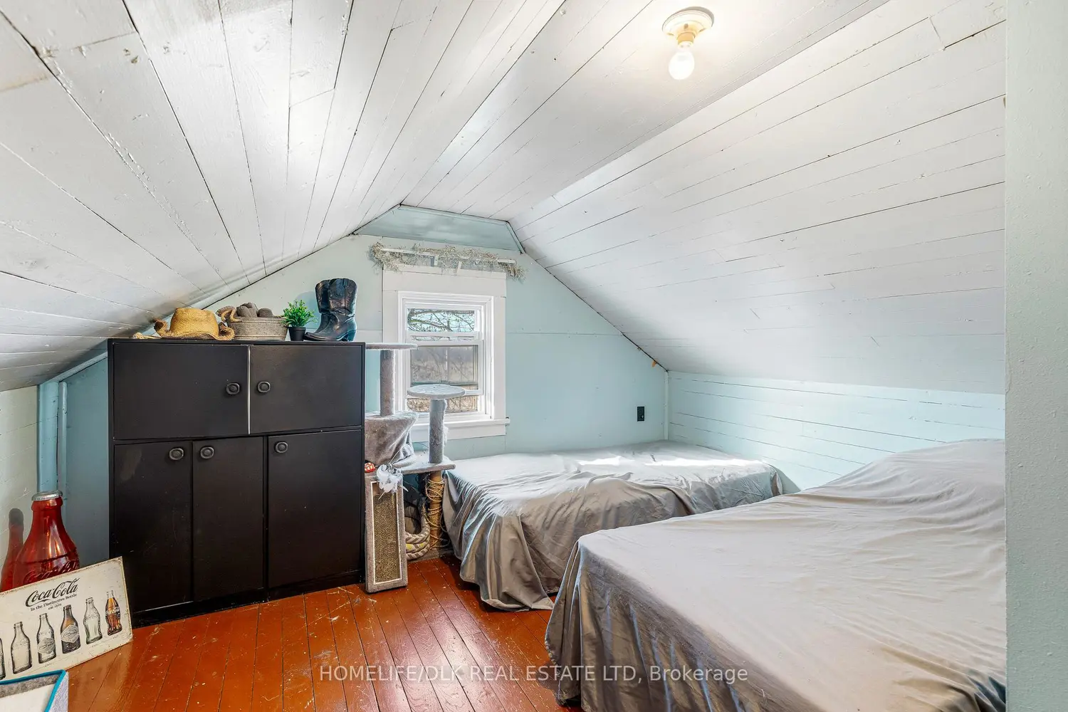 Additional image 10 of 11296 Rowena Road
