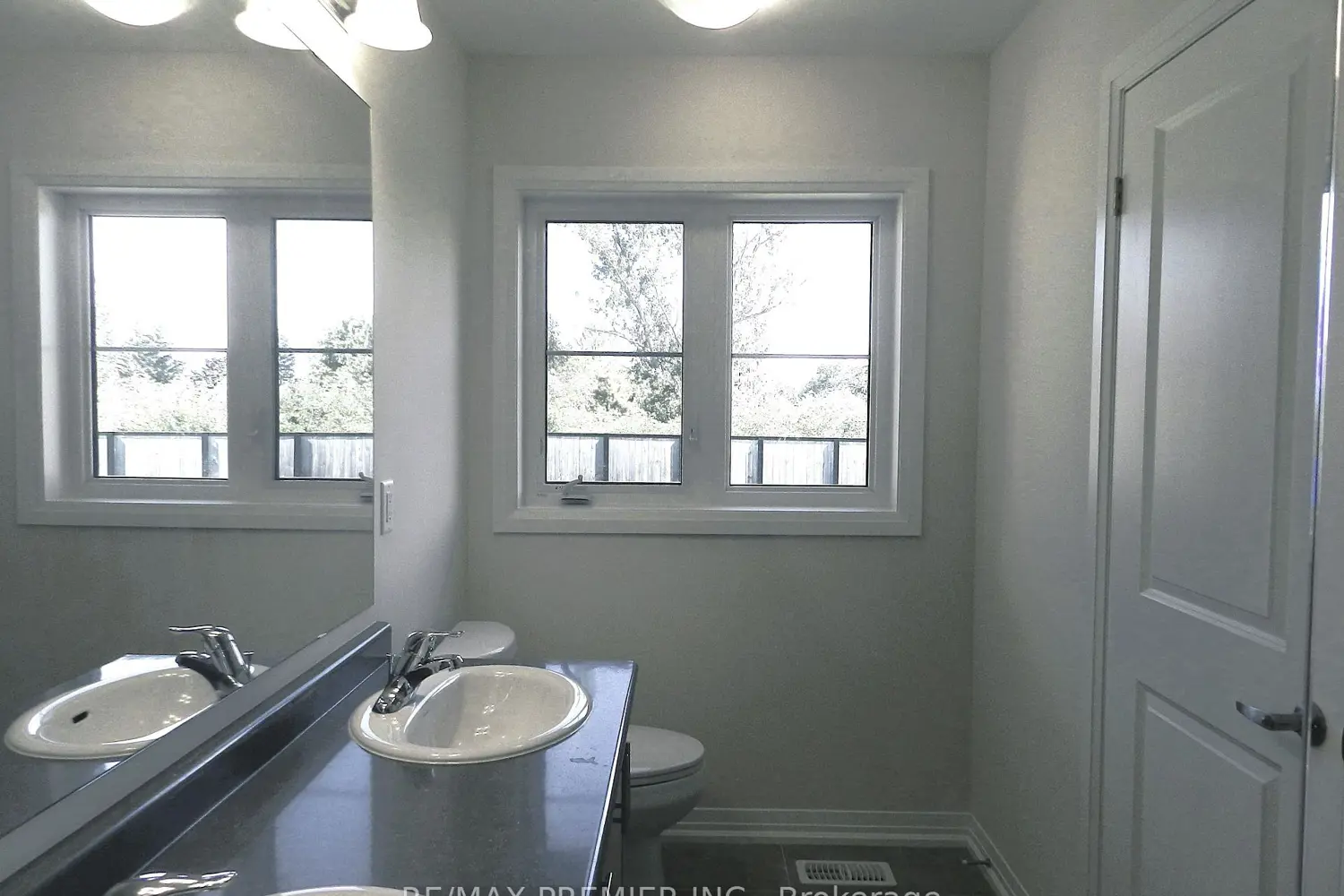 Additional image 8 of 94 Turnberry Lane