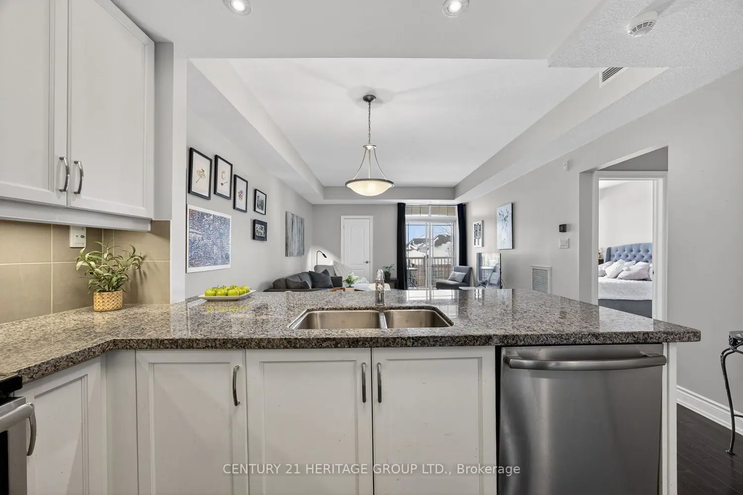 Additional image 3 of 2 Briar Hill Heights 207