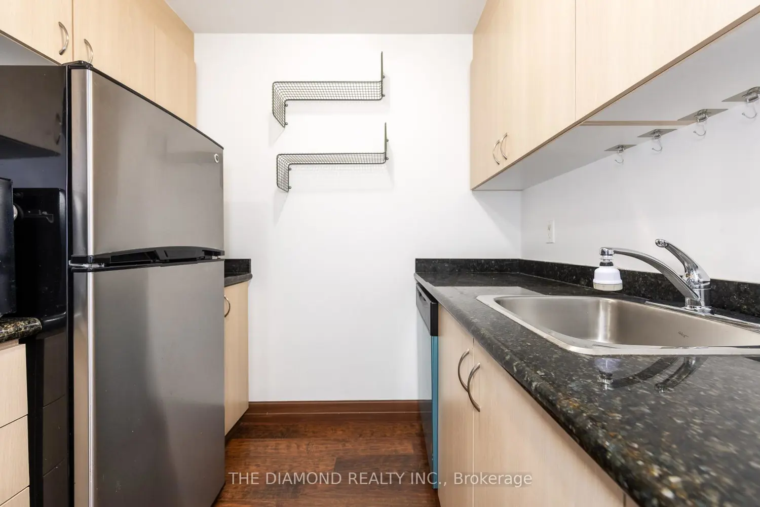 Additional image 6 of 15 Maplewood Avenue Ph 5
