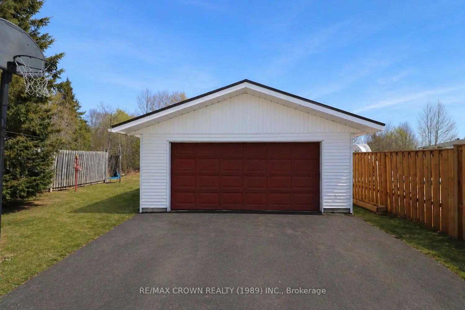 Additional image 13 of 3274 Percy Avenue