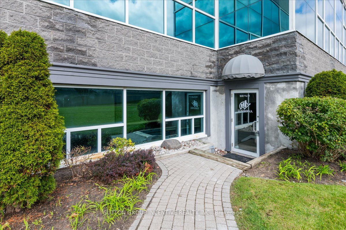Additional image 3 of 9-47 Harley Court, Barrie, ON, L4N 8V4