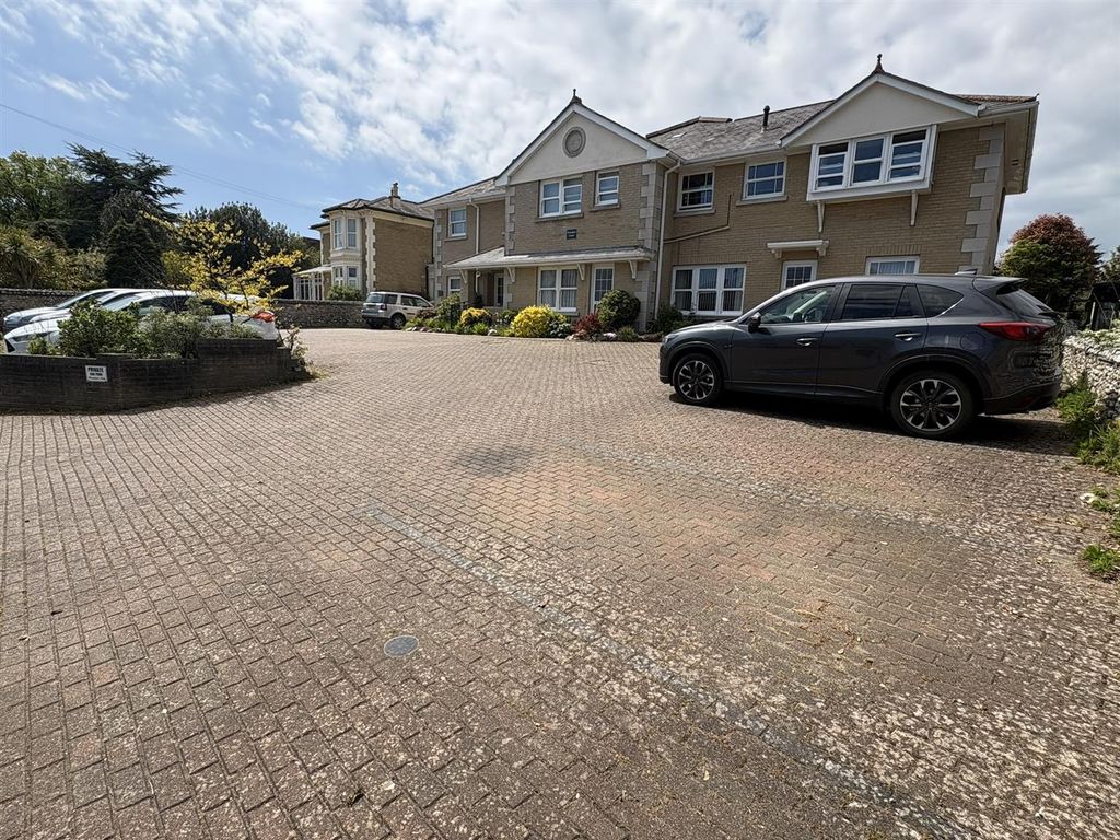 Additional image 6 of 2 bed flat to rentBroadway, Sandown PO36