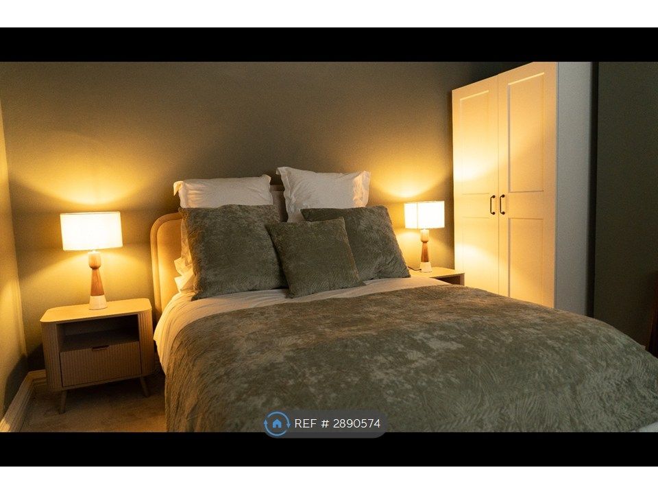 Additional image 12 of 2 bed flat to rentStation Lane, Hornchurch RM12