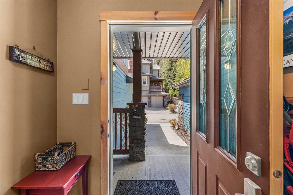 Additional image 6 of 1003-70 Dyrgas Gate, Canmore, AB, T1W 3J6