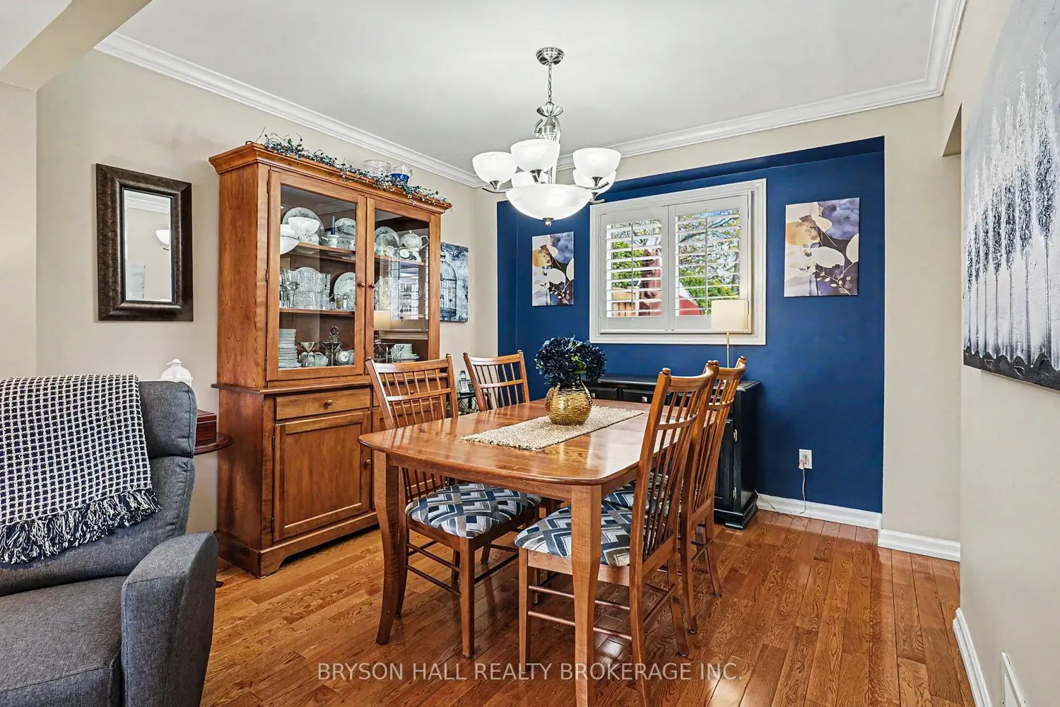 Additional image 10 of 2122 Hunt Crescent