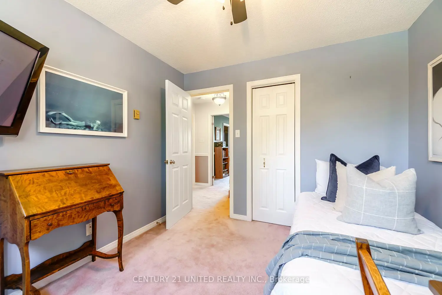 Additional image 15 of 36 Champlain Crescent 15